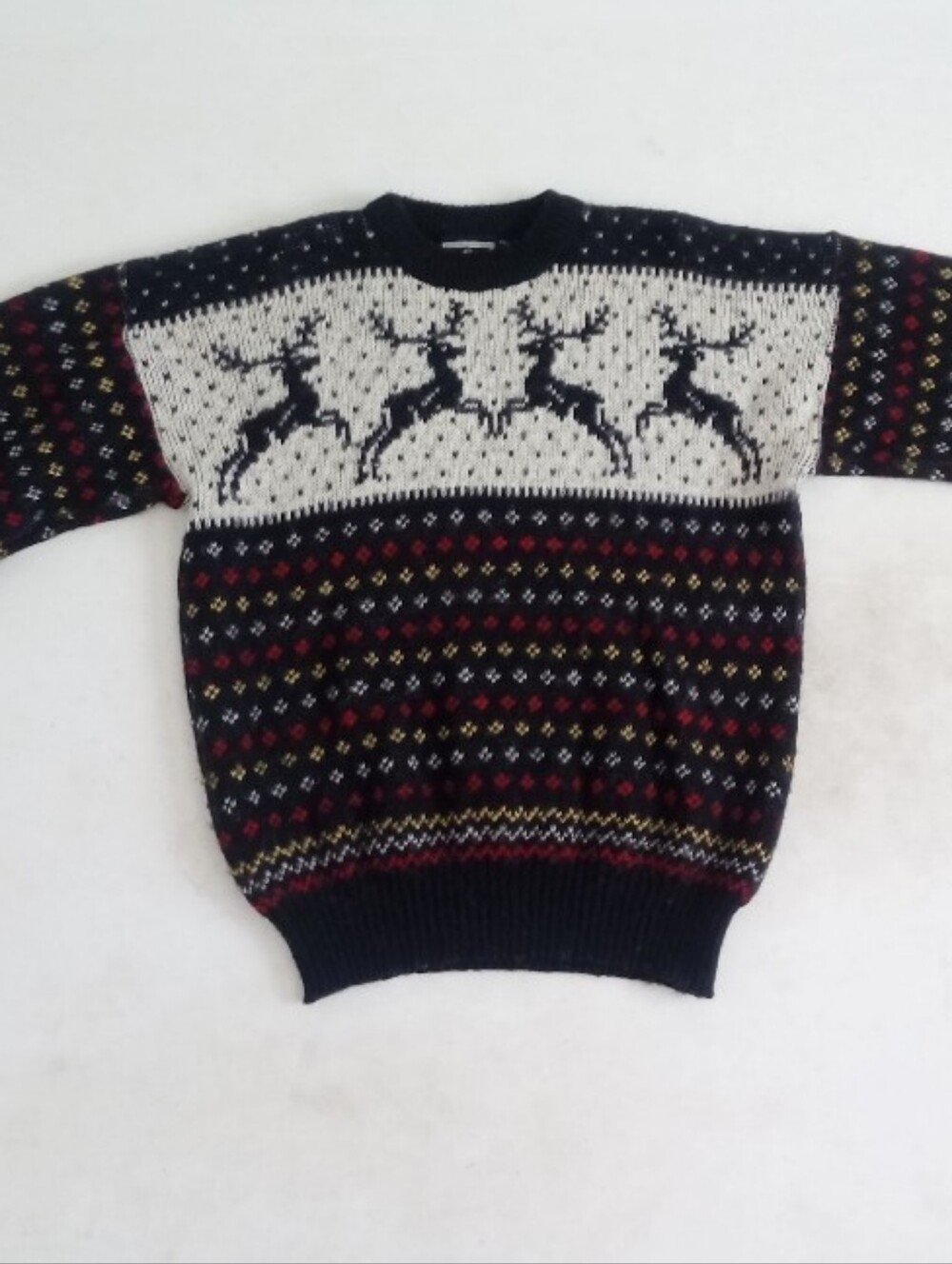 Nesjar Norwegian vintage chunky 100% wool sweater with a reindeer motif - Picture 3 of 14